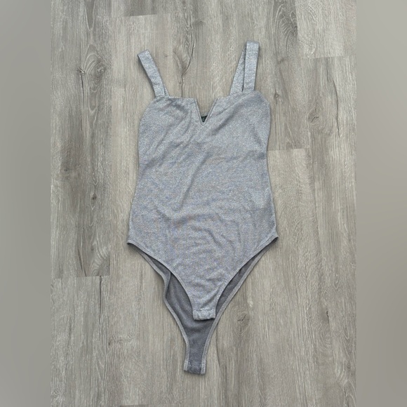 wild fable gray/silver bodysuit - Picture 4 of 5